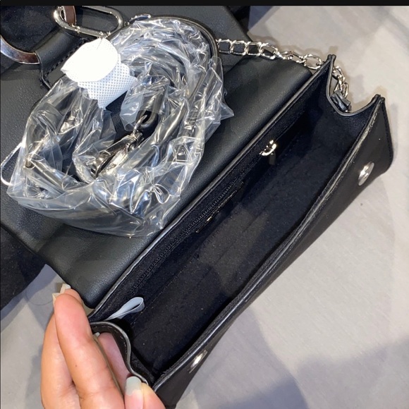 Purse - Picture 2 of 2